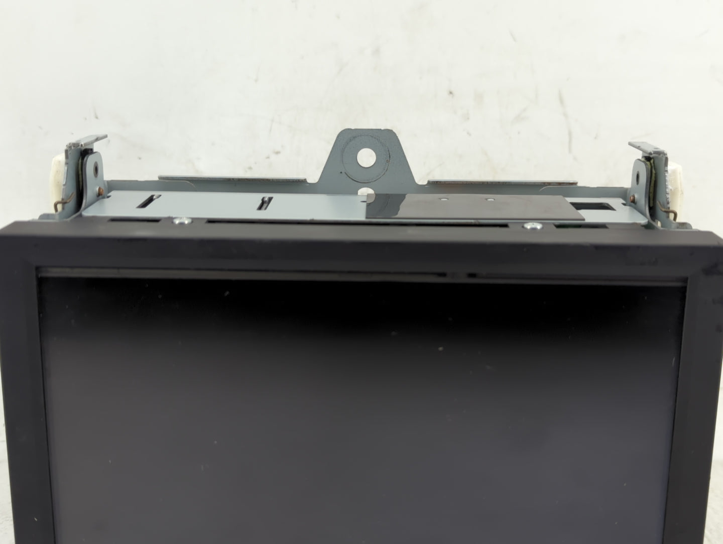 2008-2015 Cadillac Cts Information Display Screen - Oemusedautoparts1.com