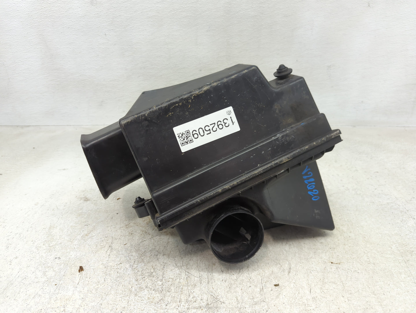 2014-2017 Cadillac Cts Air Cleaner Intake-duct Hose Tube - Oemusedautoparts1.com