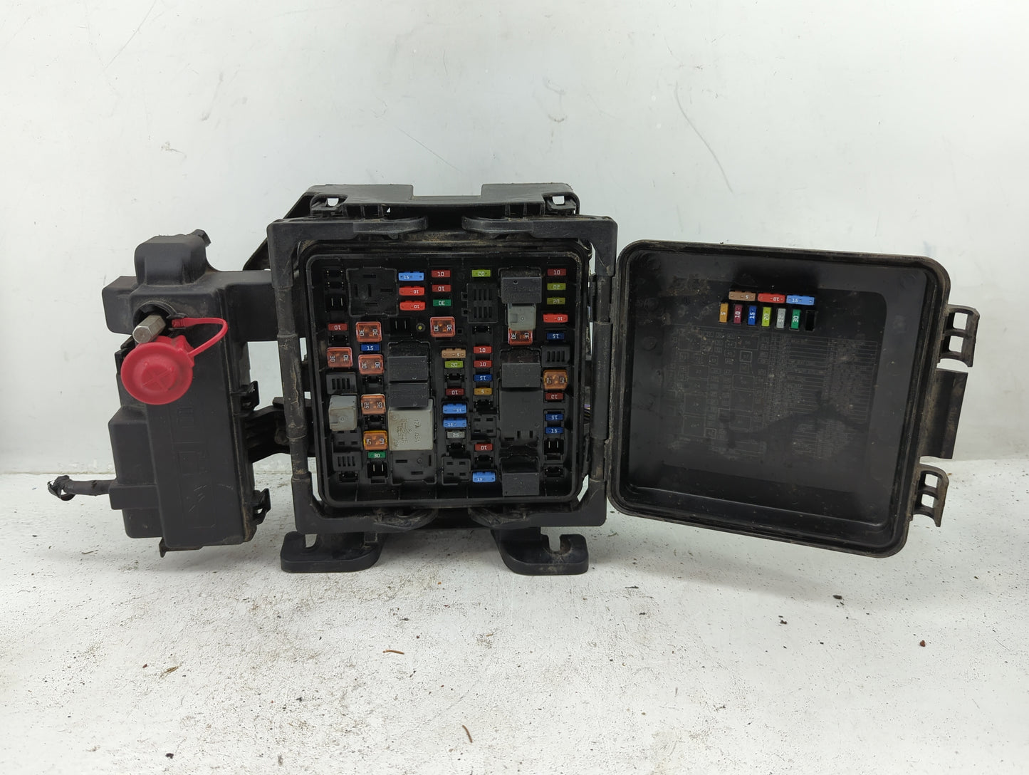 2014 Cadillac Cts Fusebox Fuse Box Panel Relay Module P/N:22953291 Fits OEM Used Auto Parts - Oemusedautoparts1.com
