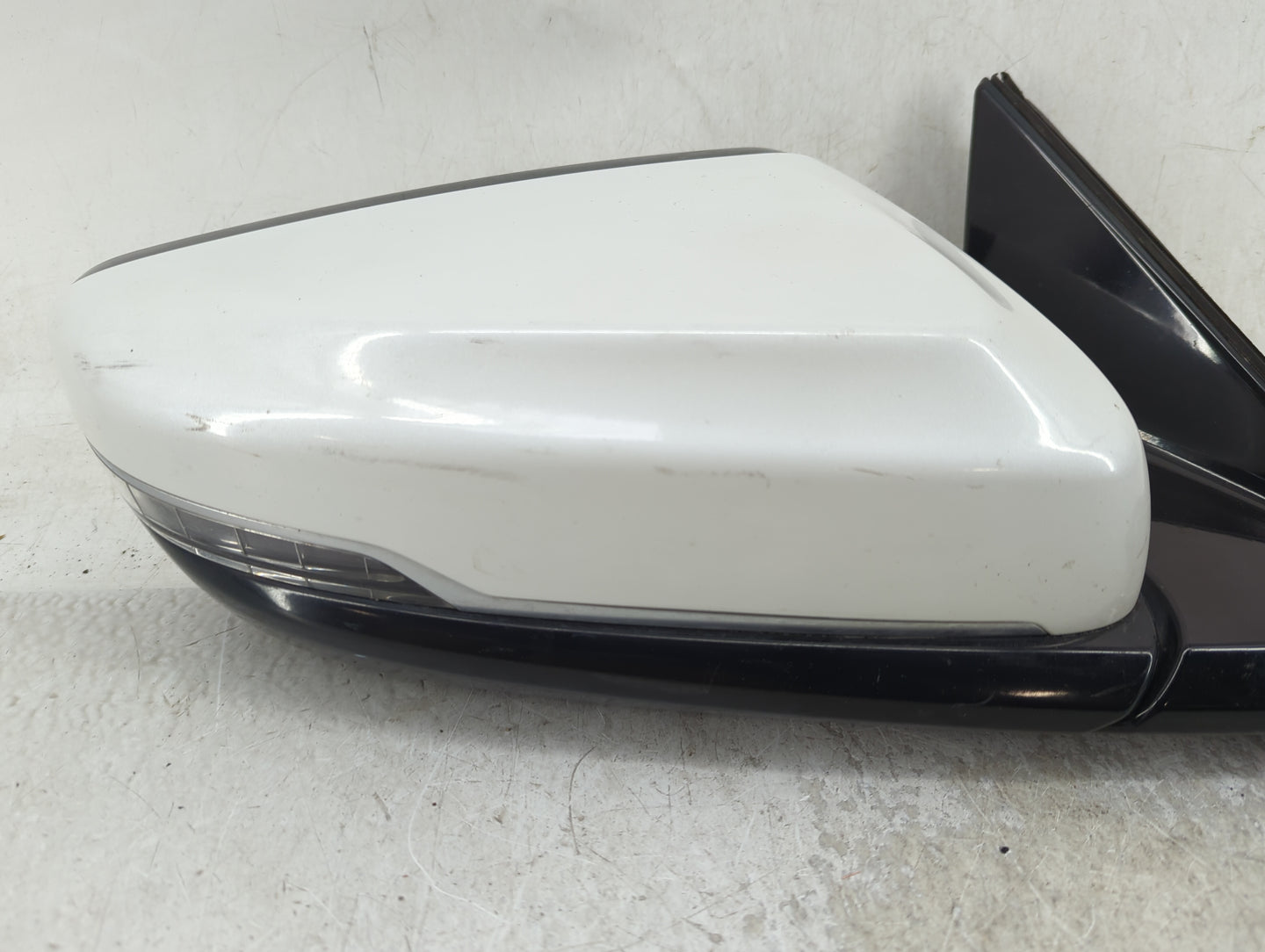 2014 Cadillac Cts Passenger Side View Mirror - Right Door Mirror OEM Used - Oemusedautoparts1.com