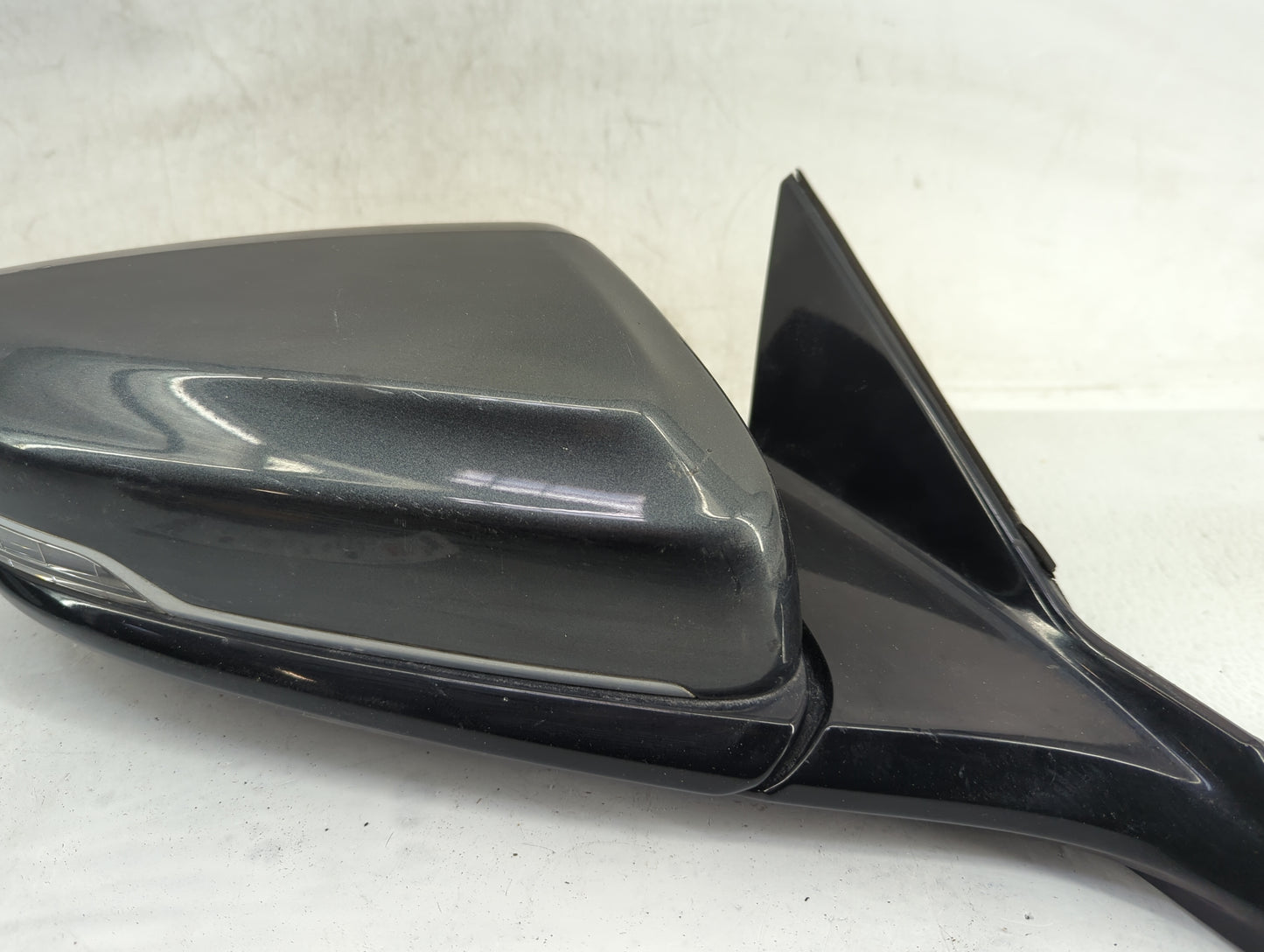 2014 Cadillac Cts Passenger Side View Mirror - Right Door Mirror OEM Used - Oemusedautoparts1.com