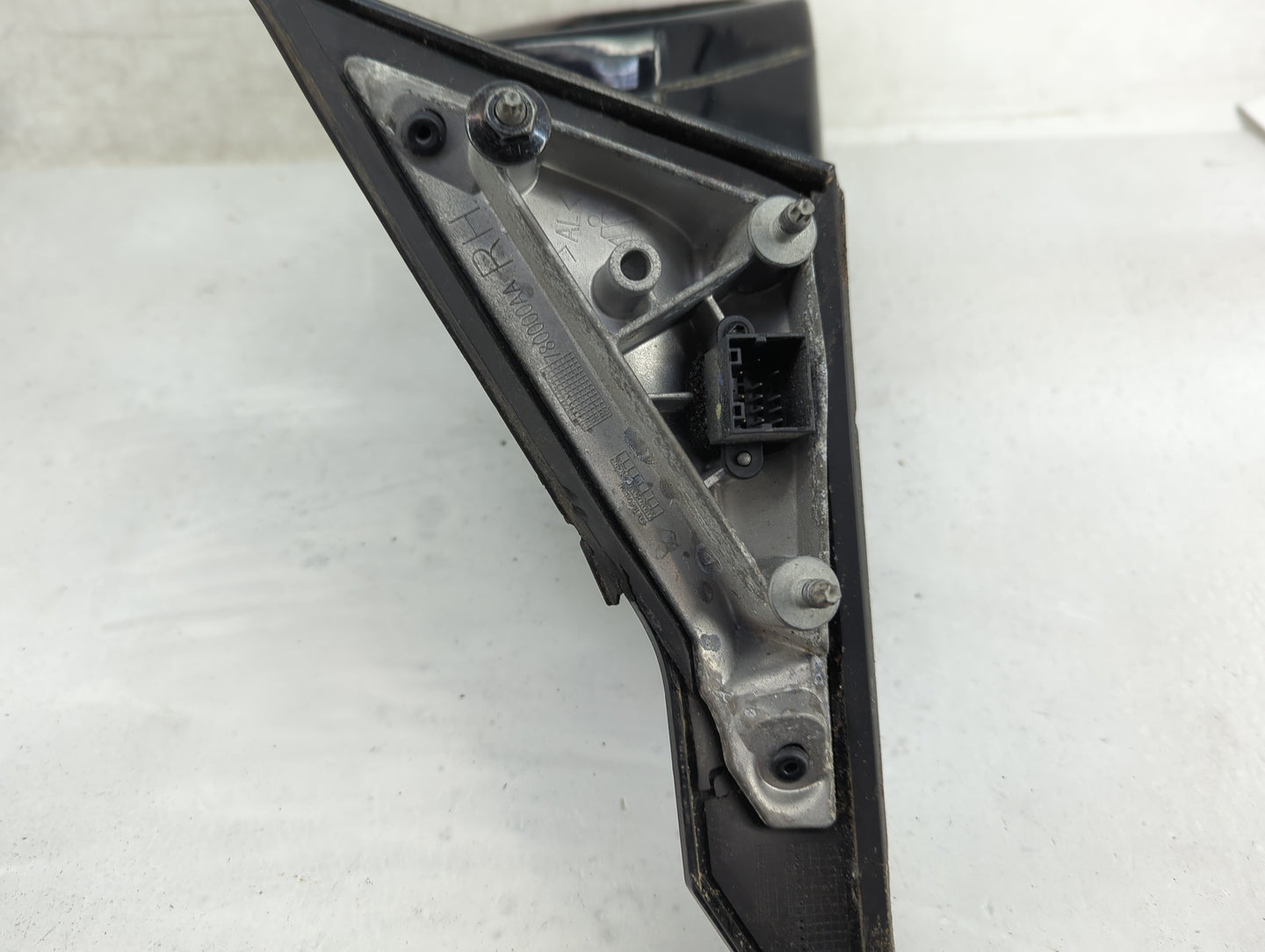 2014 Cadillac Cts Passenger Side View Mirror - Right Door Mirror OEM Used - Oemusedautoparts1.com