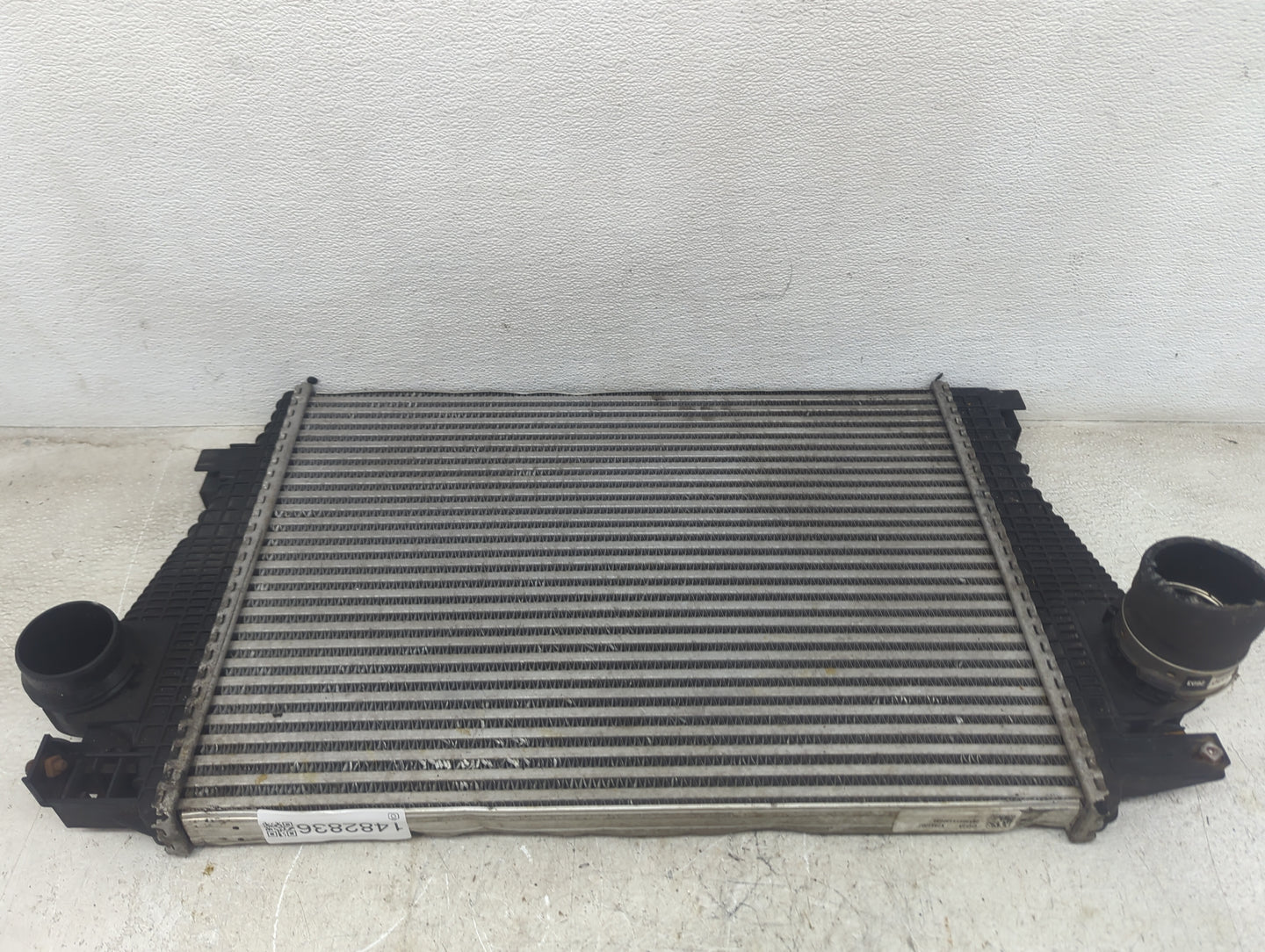 2014-2019 Cadillac Cts Turbo Intercooler - Oemusedautoparts1.com