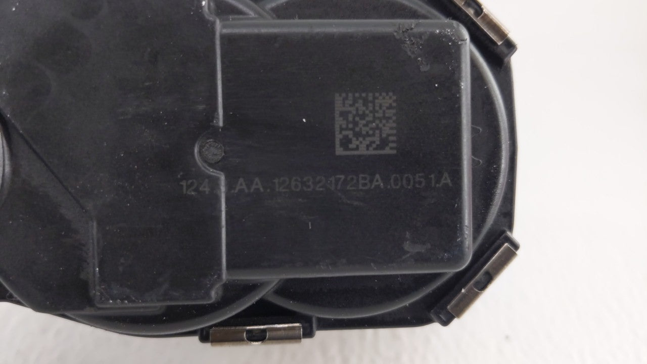 2012-2015 Cadillac Cts Throttle Body P/N:12670981AA 12632172BA Fits Fits 2012 2013 2014 2015 2016 2017 2018 2019 OEM Used Au
