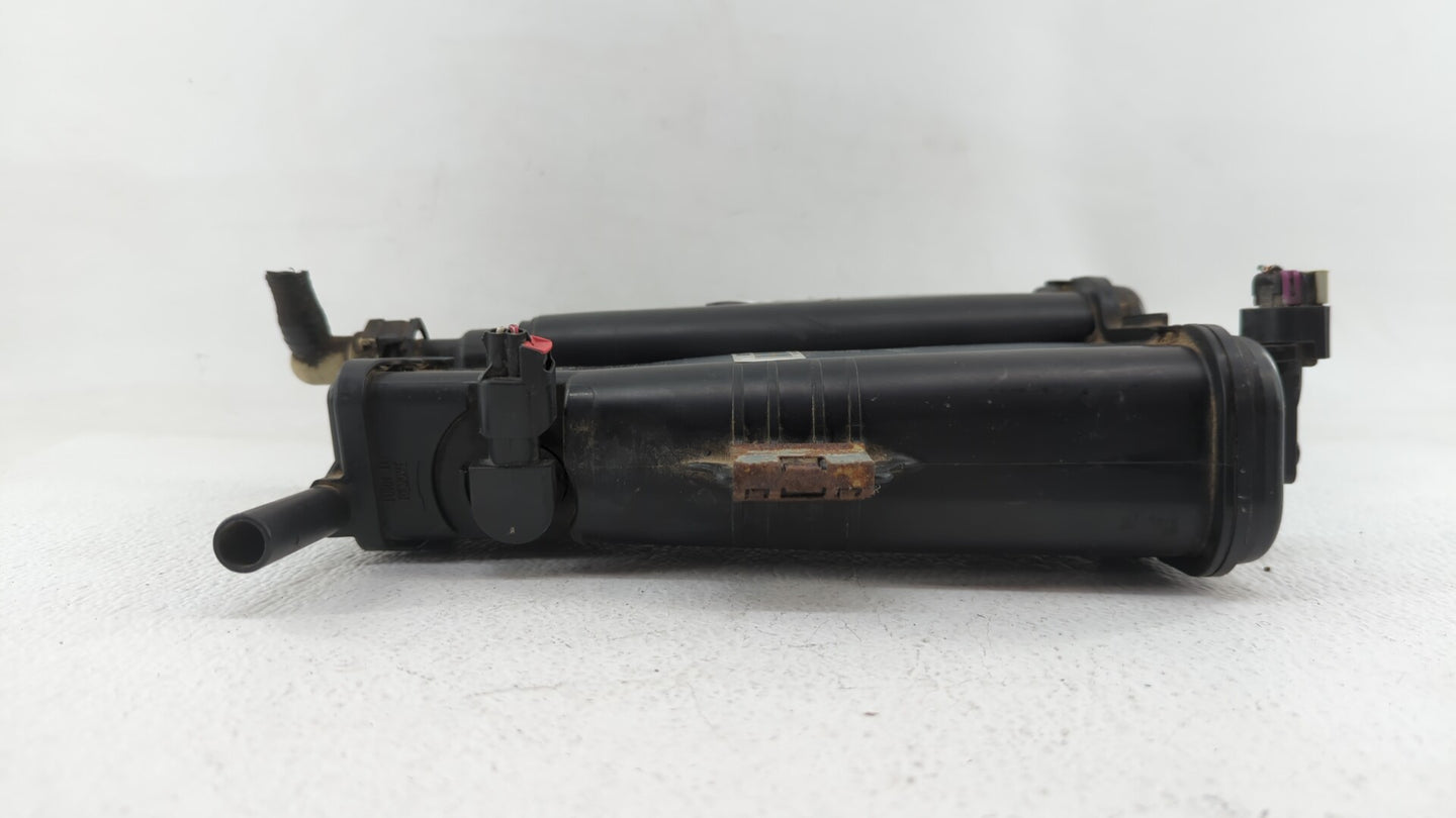 2014 Cadillac Cts Fuel Vapor Charcoal Canister - Oemusedautoparts1.com