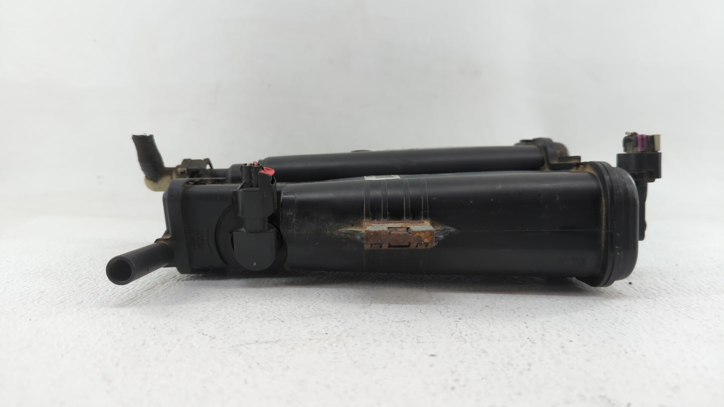 2014 Cadillac Cts Fuel Vapor Charcoal Canister - Oemusedautoparts1.com