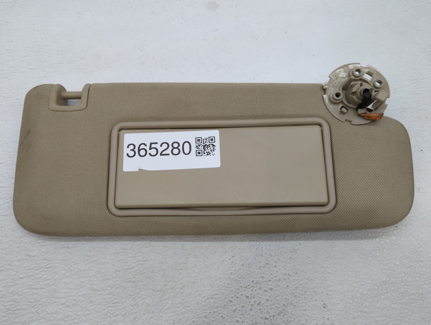 2014-2018 Cadillac Cts Sun Visor Shade Replacement Passenger Right Mirror Fits Fits 2014 2015 2016 2017 2018 OEM Used Auto P