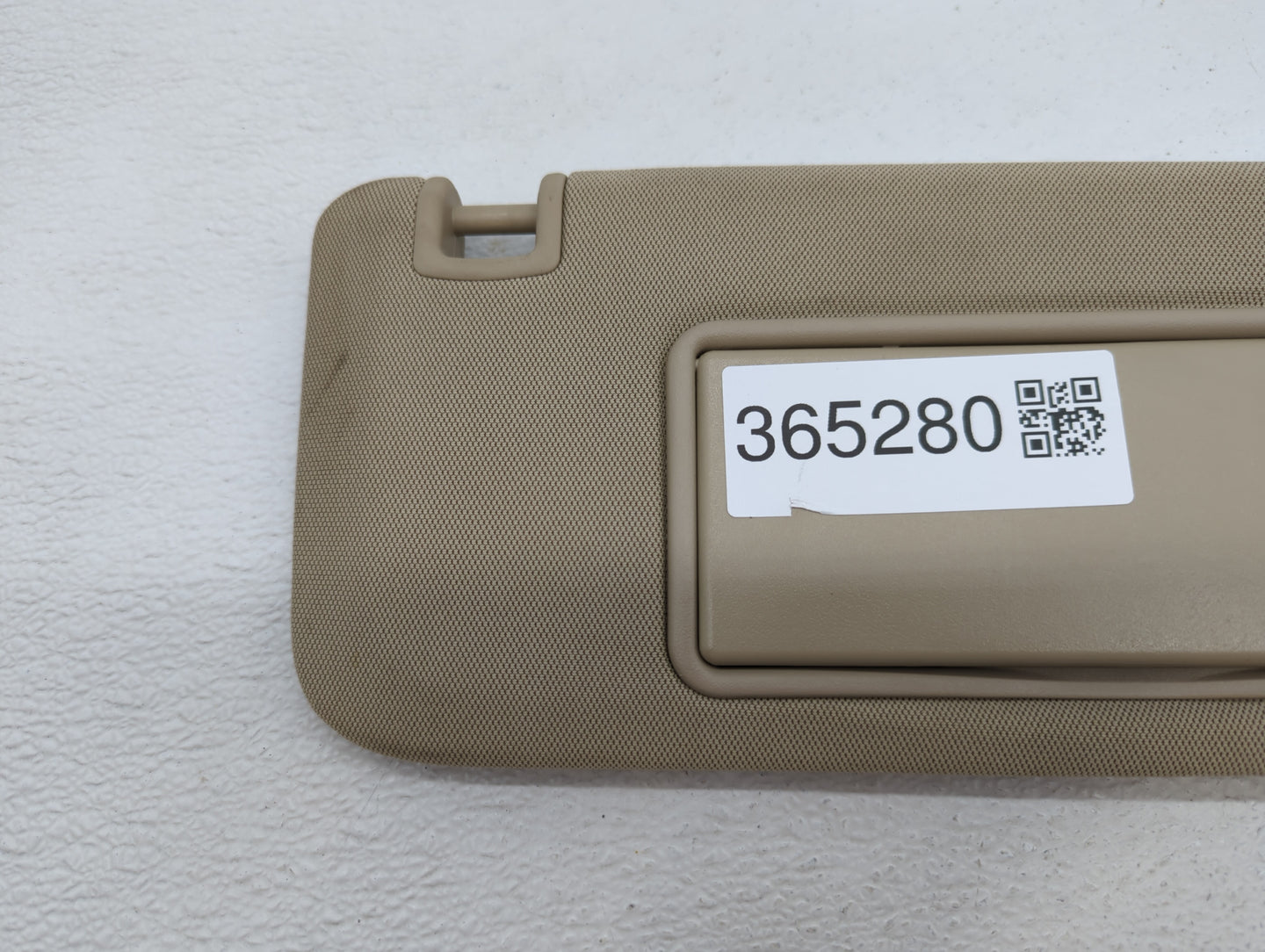 2014-2018 Cadillac Cts Sun Visor Shade Replacement Passenger Right Mirror Fits Fits 2014 2015 2016 2017 2018 OEM Used Auto P