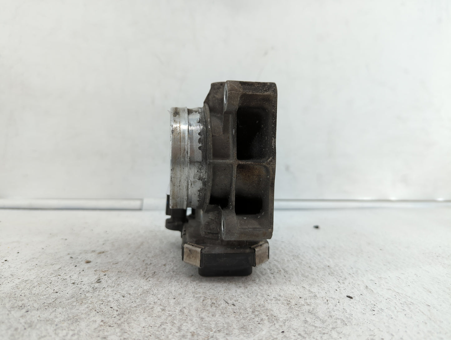 2014-2018 Cadillac Cts Throttle Body P/N:12670837AA 12681472AA, 12670937AA Fits Fits 2013 2014 2015 2016 2017 2018 2019 OEM 