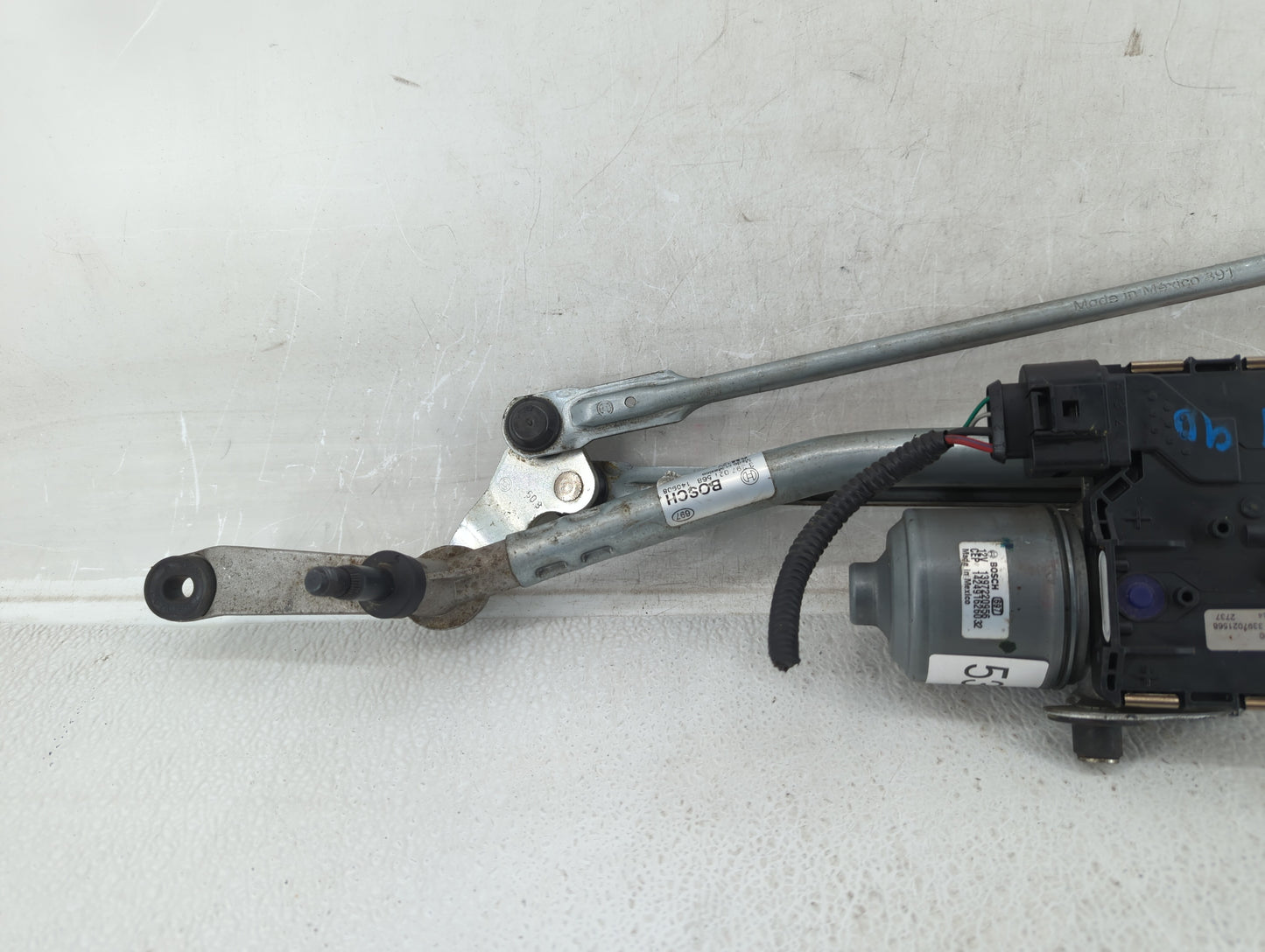 2008-2015 Cadillac Cts Front Windshield Wiper Motor P/N:33970215681801311000 Fits Fits 2008 2009 2010 2011 2012 2013 2014 20