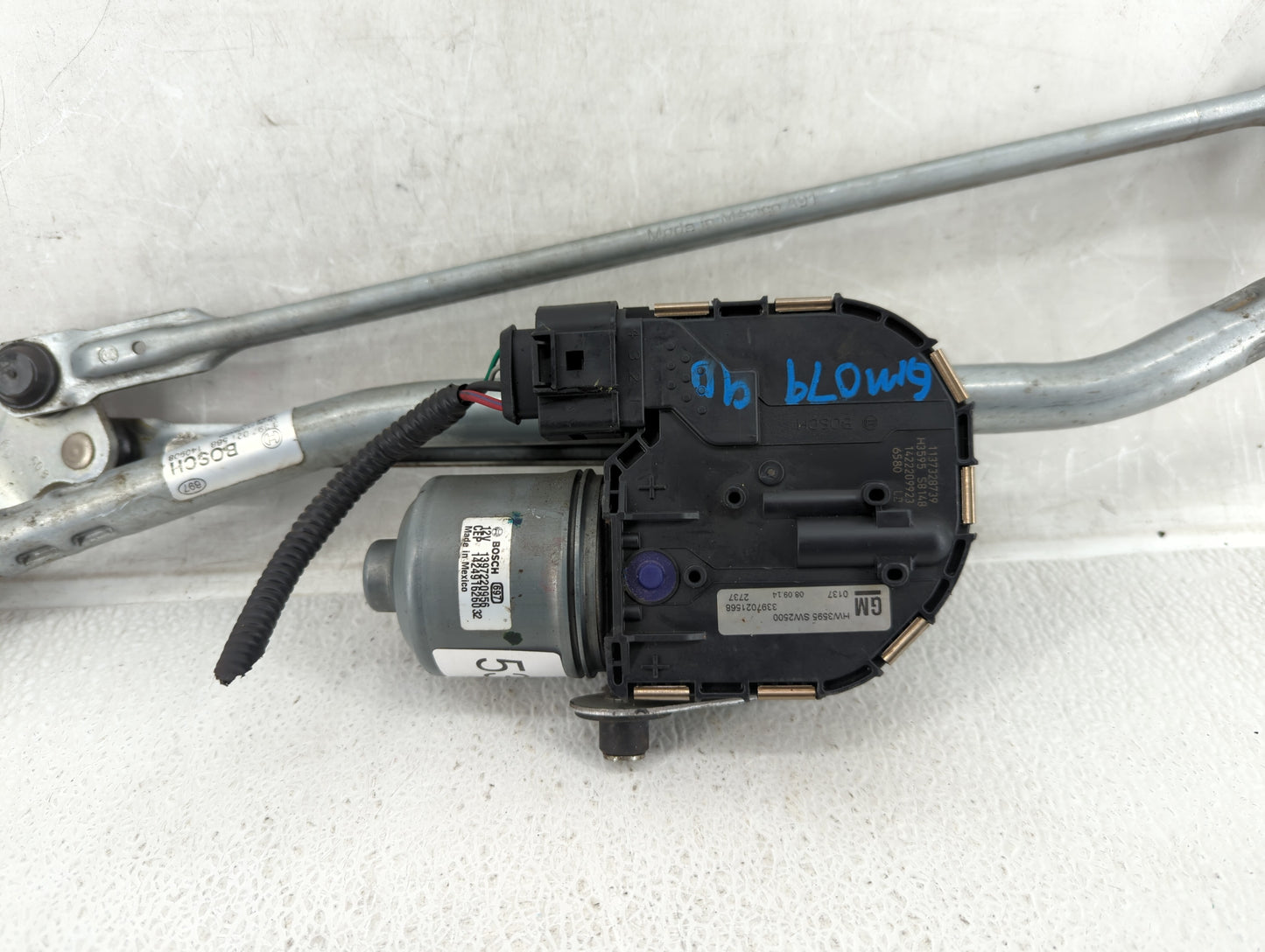 2008-2015 Cadillac Cts Front Windshield Wiper Motor P/N:33970215681801311000 Fits Fits 2008 2009 2010 2011 2012 2013 2014 20