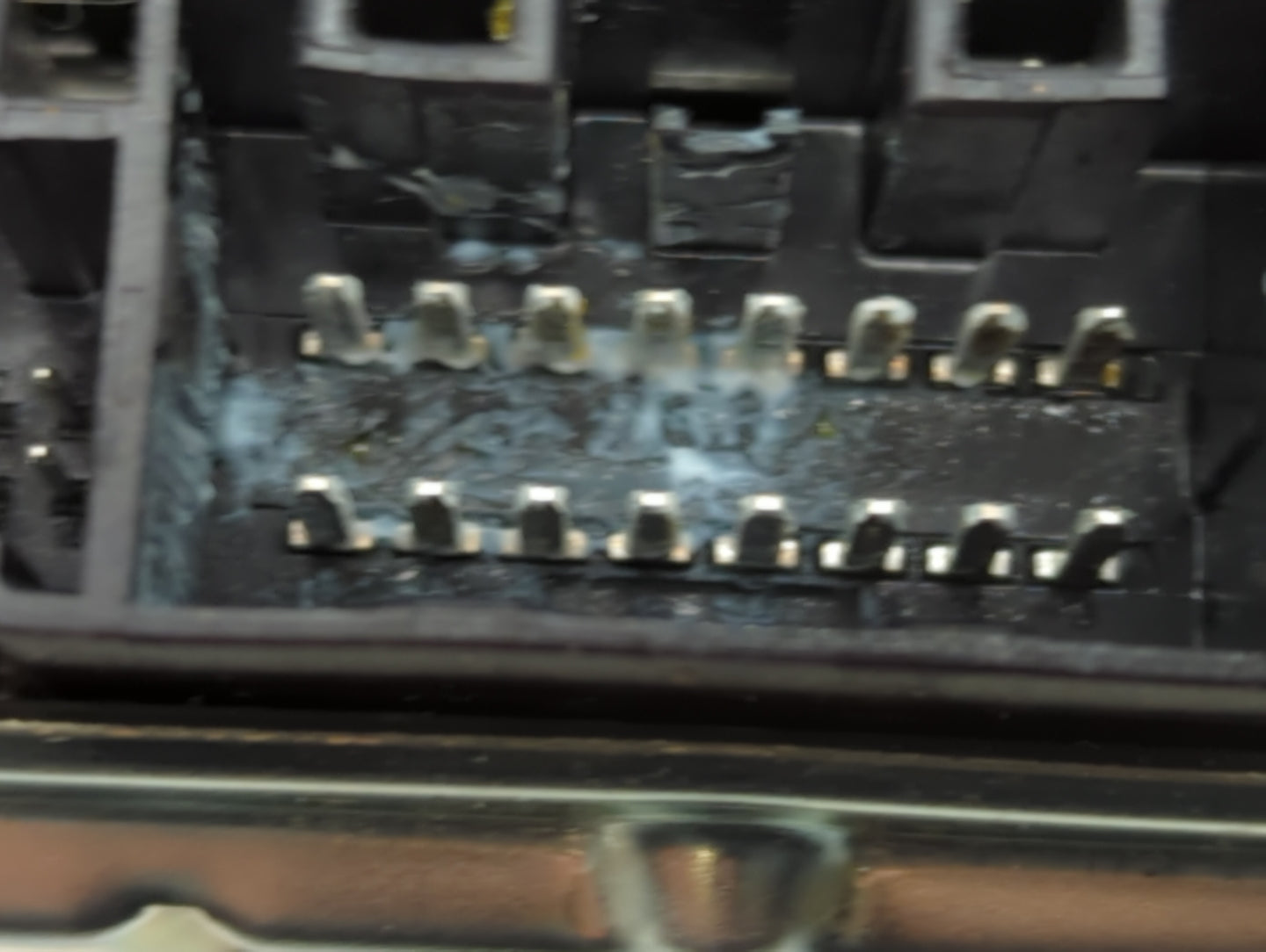 2014-2014 Cadillac Cts Chassis Control Module Ccm Bcm Body Control - Oemusedautoparts1.com