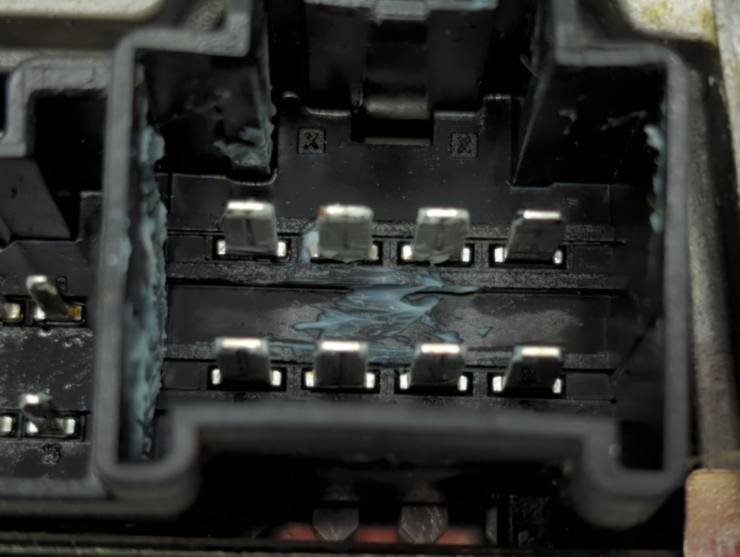 2014-2014 Cadillac Cts Chassis Control Module Ccm Bcm Body Control - Oemusedautoparts1.com