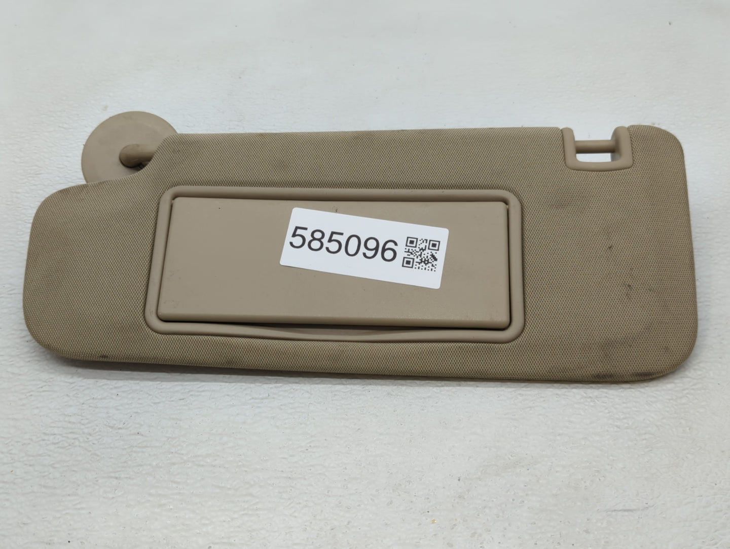 2014-2019 Cadillac Cts Sun Visor Shade Replacement Driver Left Mirror Fits Fits 2014 2015 2016 2017 2018 2019 OEM Used Auto 