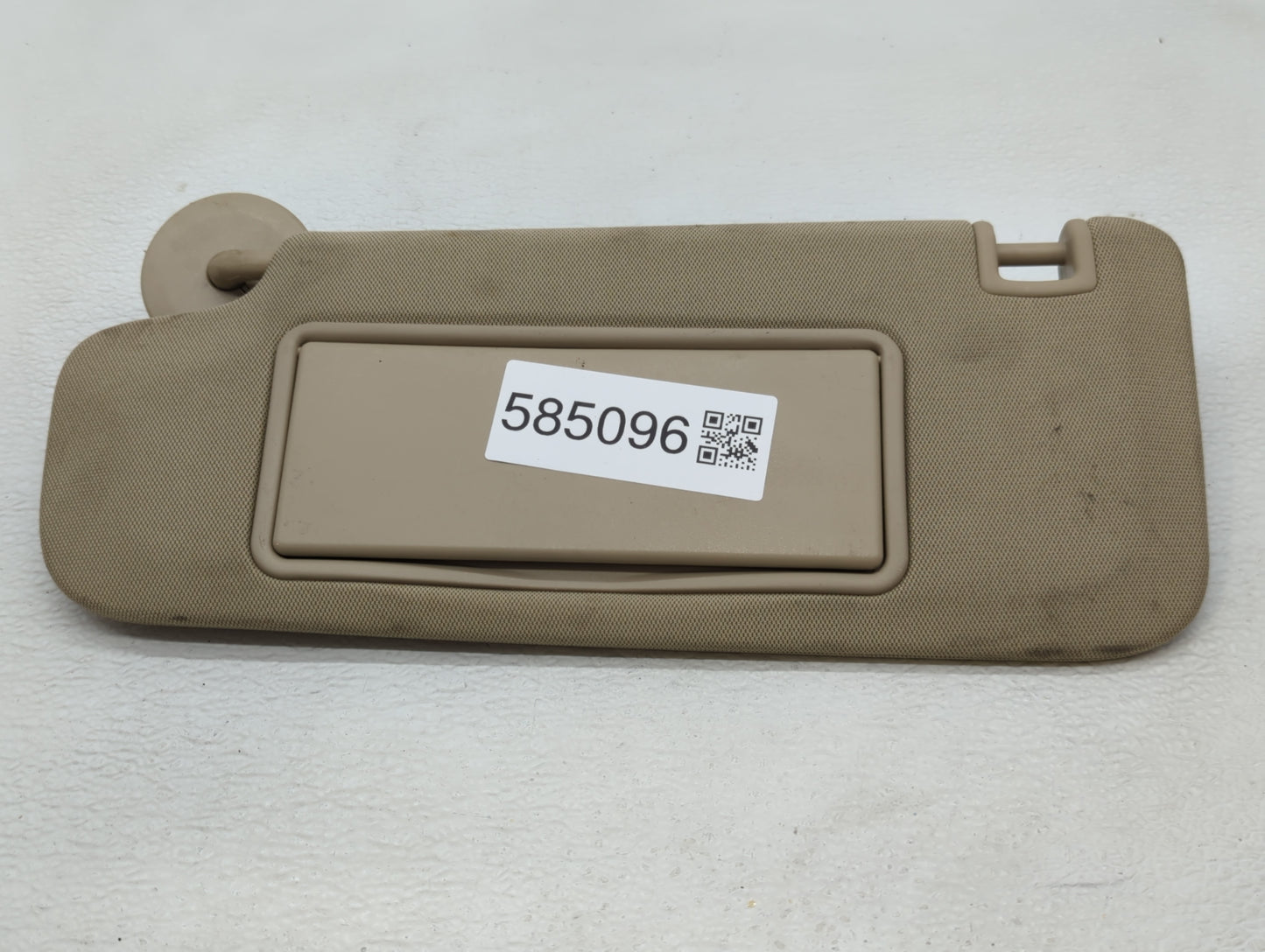 2014-2019 Cadillac Cts Sun Visor Shade Replacement Driver Left Mirror Fits Fits 2014 2015 2016 2017 2018 2019 OEM Used Auto 