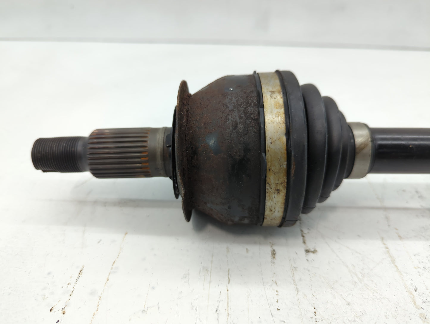 2014-2019 Cadillac Cts Axle Shaft Rear Passenger Cv C/v - Oemusedautoparts1.com