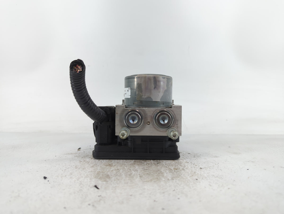 2014-2016 Cadillac Cts Anti-Lock Brake ABS Pump Module Actuator OEM P/N:23122240 Fits Fits 2014 2015 2016 OEM Used Auto Part