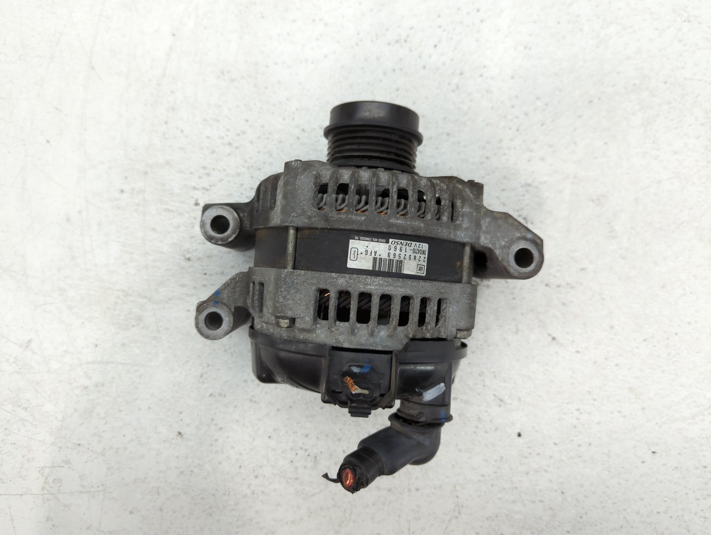2014 Cadillac Cts Alternator Replacement Generator Charging Assembly Engine OEM P/N:TN104210-1960 22892569 Fits OEM Used Aut