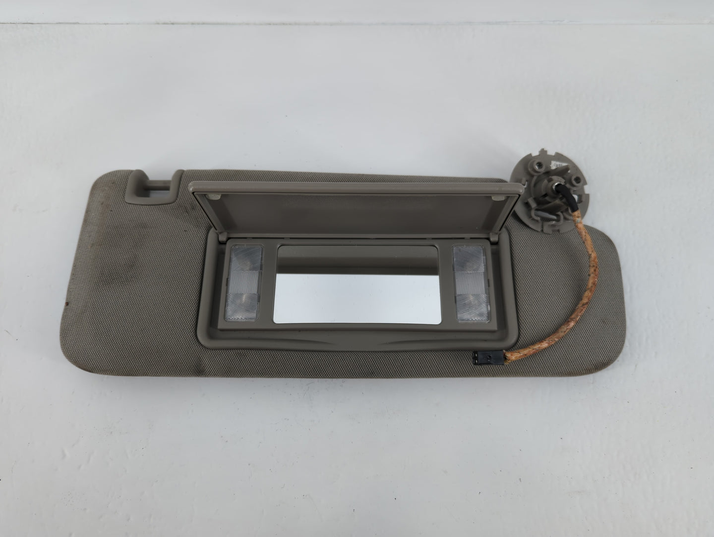 2014-2019 Cadillac Cts Sun Visor Shade Replacement Passenger Right Mirror Fits Fits 2014 2015 2016 2017 2018 2019 OEM Used A
