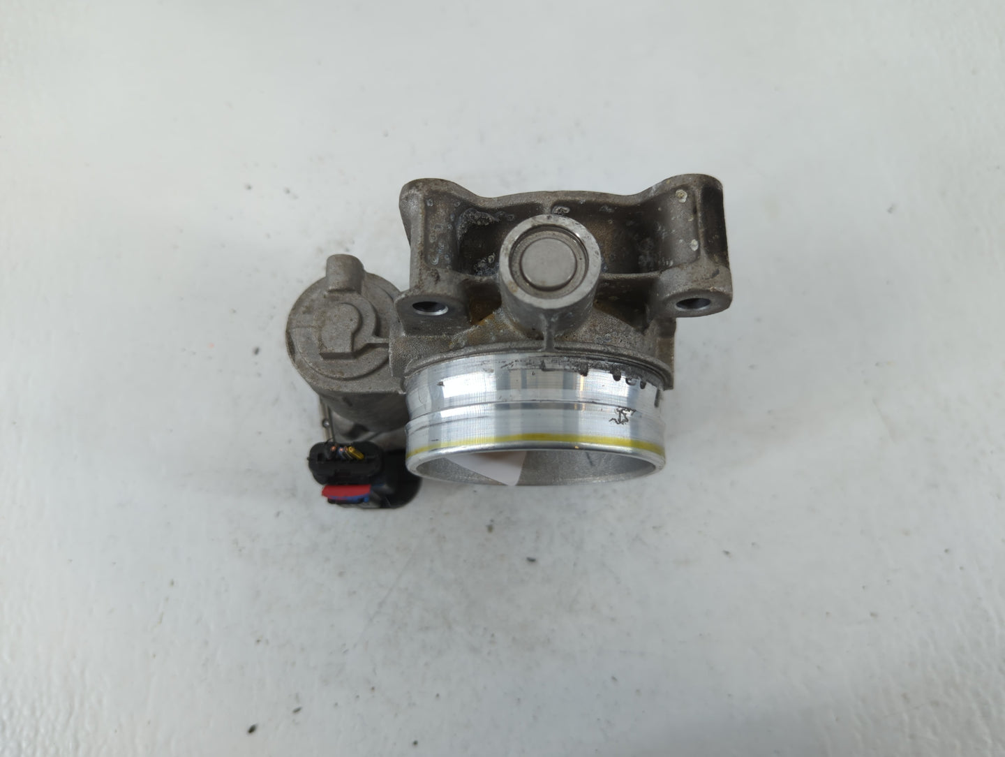 2014-2019 Cadillac Cts Throttle Body P/N:12627067DA Fits Fits 2013 2014 2015 2016 2017 2018 2019 2020 2021 OEM Used Auto Par