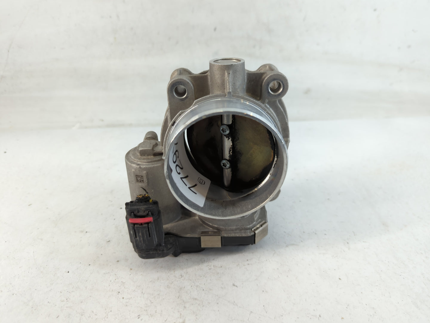 2014-2019 Cadillac Cts Throttle Body P/N:12632172BA Fits Fits 2013 2014 2015 2016 2017 2018 2019 2020 2021 OEM Used Auto Par
