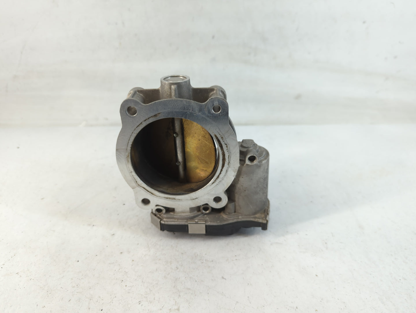 2014-2019 Cadillac Cts Throttle Body P/N:12632172BA Fits Fits 2013 2014 2015 2016 2017 2018 2019 2020 2021 OEM Used Auto Par