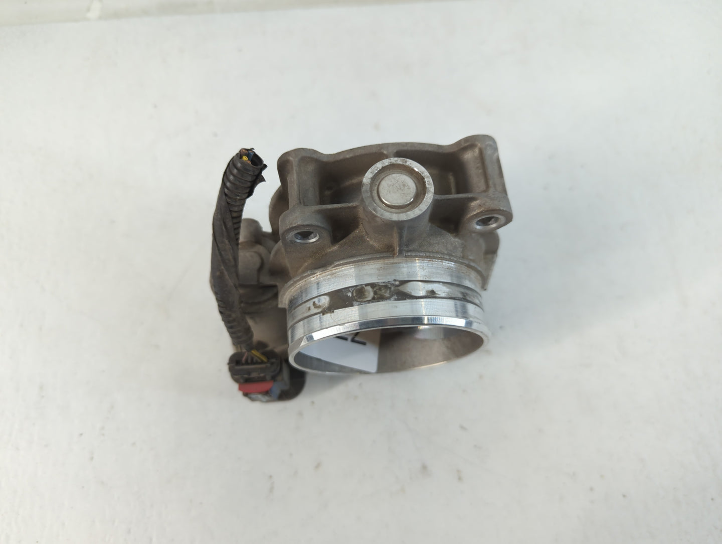 2012-2015 Cadillac Cts Throttle Body P/N:12632172BA Fits Fits 2012 2013 2014 2015 2016 2017 2018 2019 2020 2021 2022 OEM Use