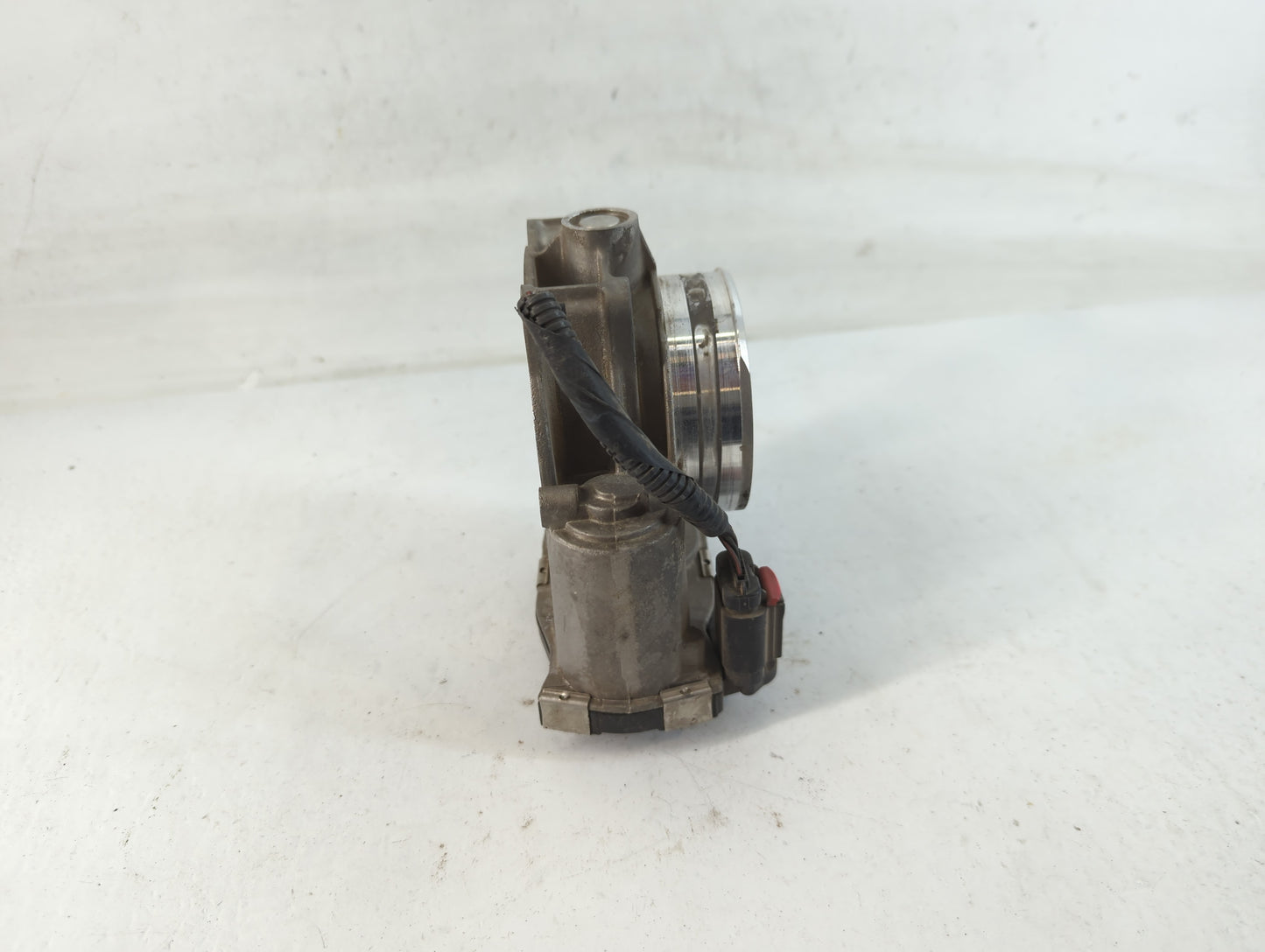 2012-2015 Cadillac Cts Throttle Body P/N:12632172BA Fits Fits 2012 2013 2014 2015 2016 2017 2018 2019 2020 2021 2022 OEM Use