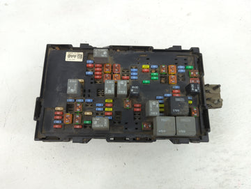 2010-2014 Cadillac Escalade Fusebox Fuse Box Panel Relay Module P/N:25941368 Fits Fits 2010 2011 2012 2013 2014 OEM Used Aut