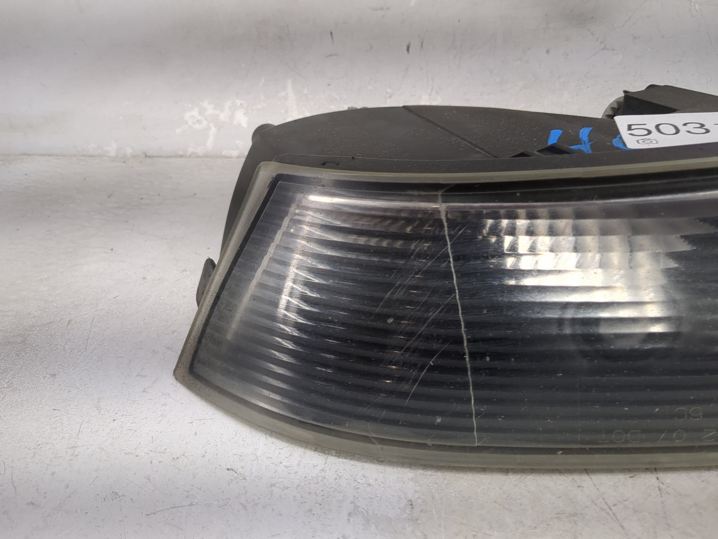 2007-2014 Cadillac Escalade Driver Left Oem Front Light Lamp Black - Oemusedautoparts1.com