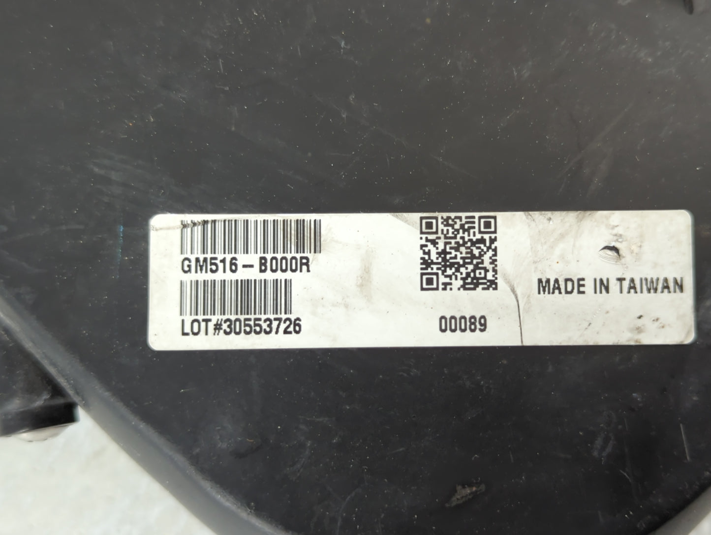 2009-2014 Cadillac Escalade Esv Driver Left Oem Head Light Headlight Lamp - Oemusedautoparts1.com