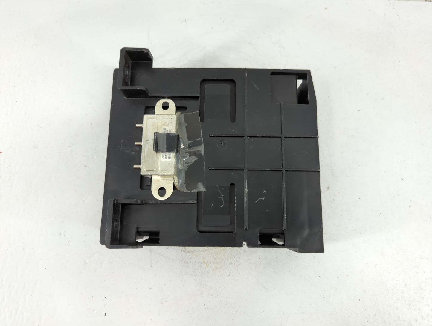 2013-2014 Cadillac Srx Radio AM FM Cd Player Receiver Replacement P/N:13592804 Fits Fits 2013 2014 OEM Used Auto Parts - Oem