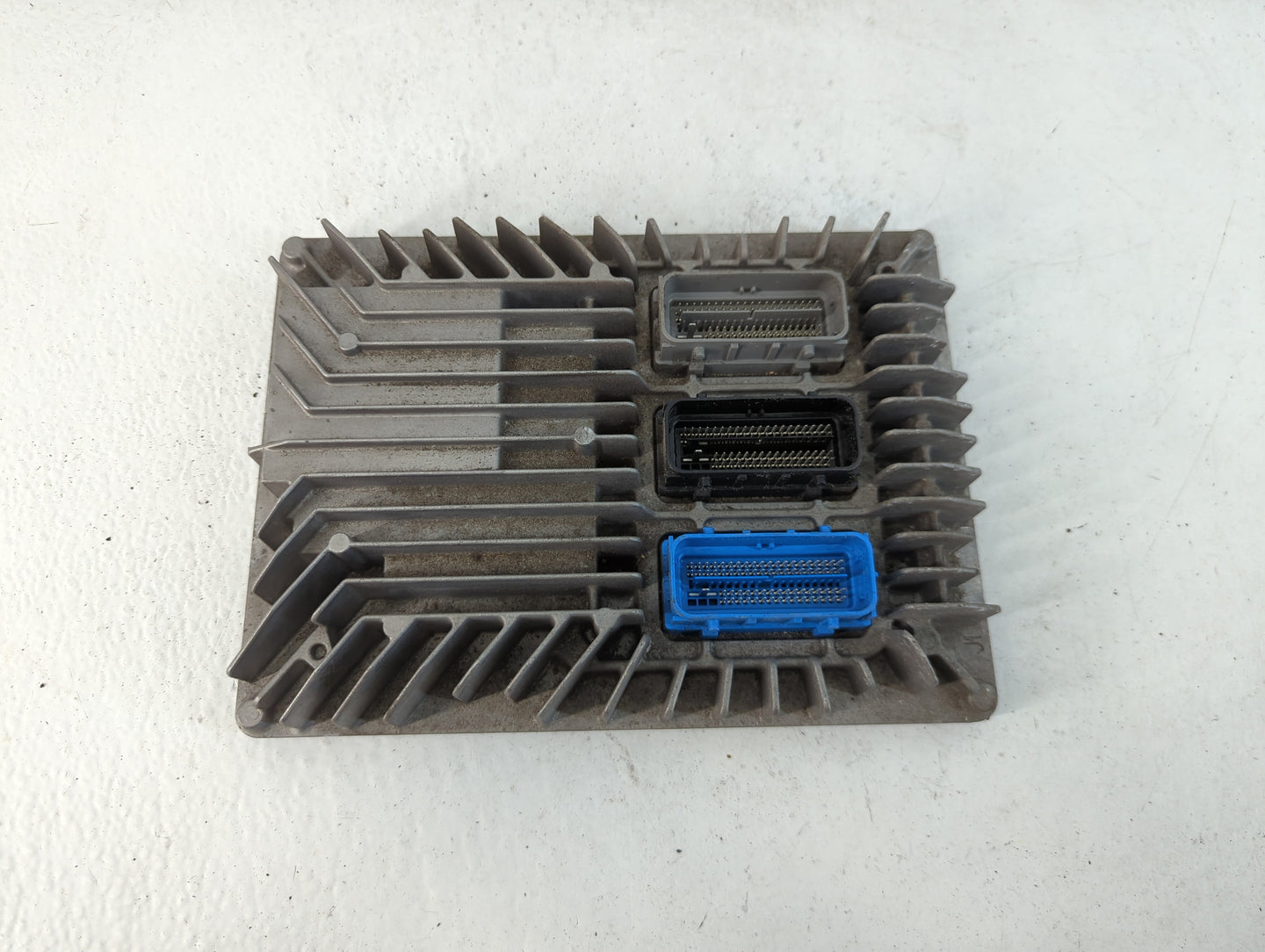 2013-2016 Cadillac Srx PCM Engine Control Computer ECU ECM PCU OEM P/N:12657781 Fits Fits 2013 2014 2015 2016 OEM Used Auto 
