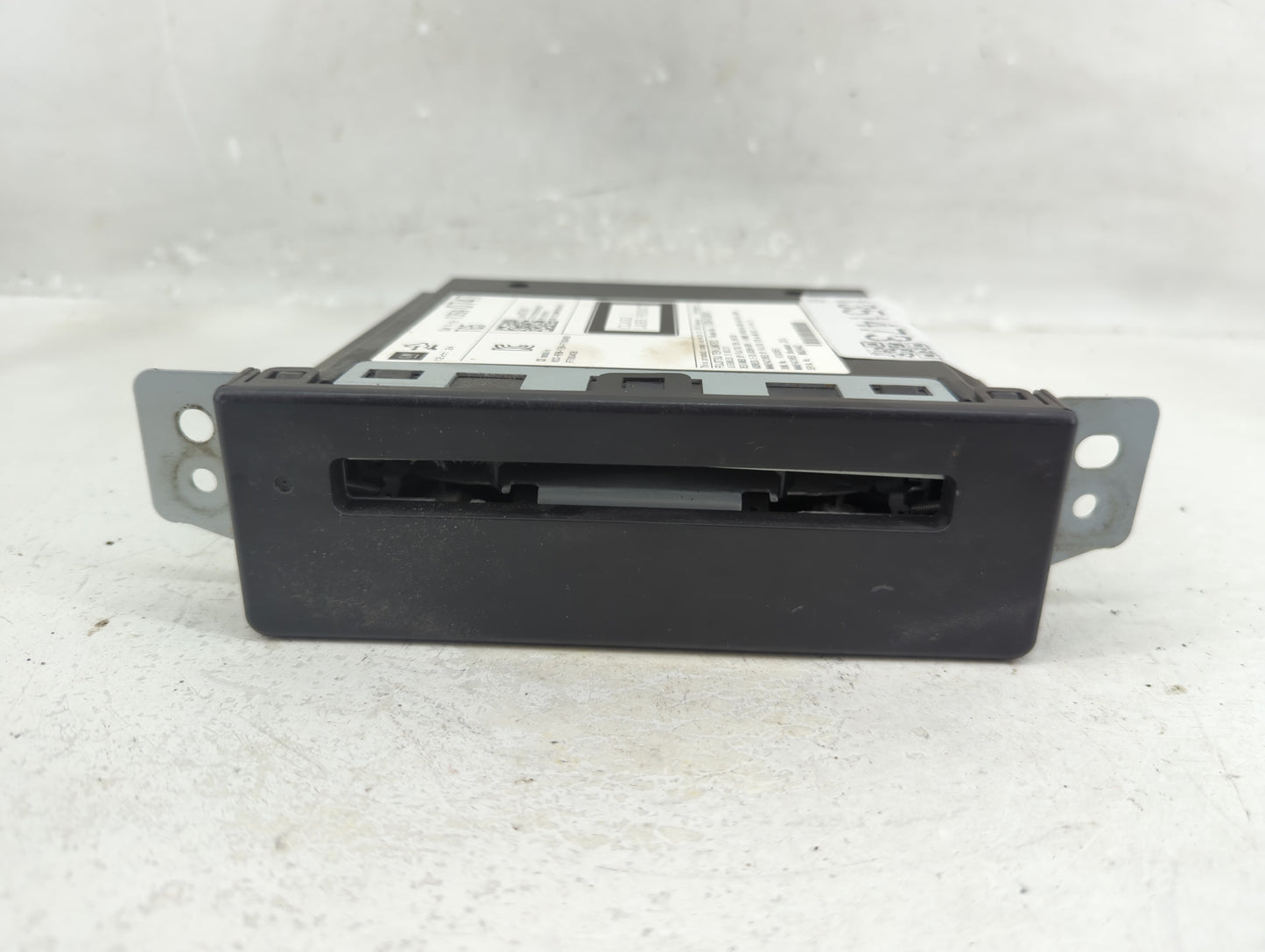 2013-2014 Cadillac Srx Radio AM FM Cd Player Receiver Replacement P/N:13590747 Fits Fits 2013 2014 2015 OEM Used Auto Parts 