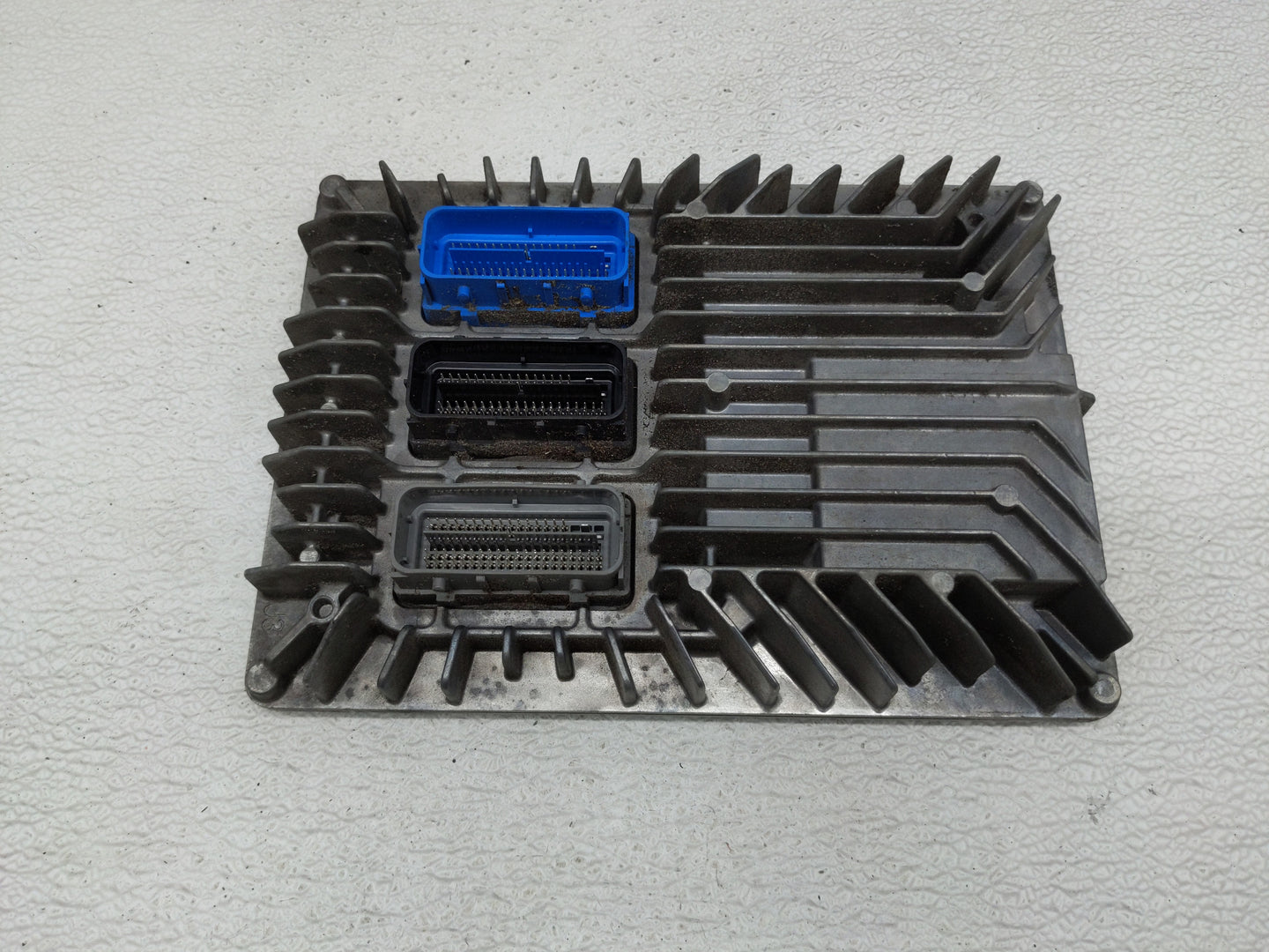 2013-2016 Cadillac Srx PCM Engine Control Computer ECU ECM PCU OEM P/N:12666134 Fits Fits 2013 2014 2015 2016 OEM Used Auto 