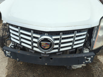 compare product 2013-2016 Cadillac Srx Front Grille Bumper Not Included