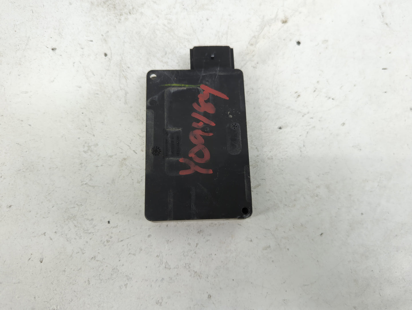 2013-2014 Cadillac Srx Chassis Control Module Ccm Bcm Body Control 1460311 - Oemusedautoparts1.com