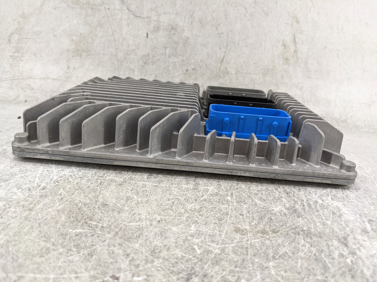 2013-2016 Cadillac Srx PCM Engine Control Computer ECU ECM PCU OEM P/N:12657776 12653980 Fits Fits 2013 2014 2015 2016 OEM U