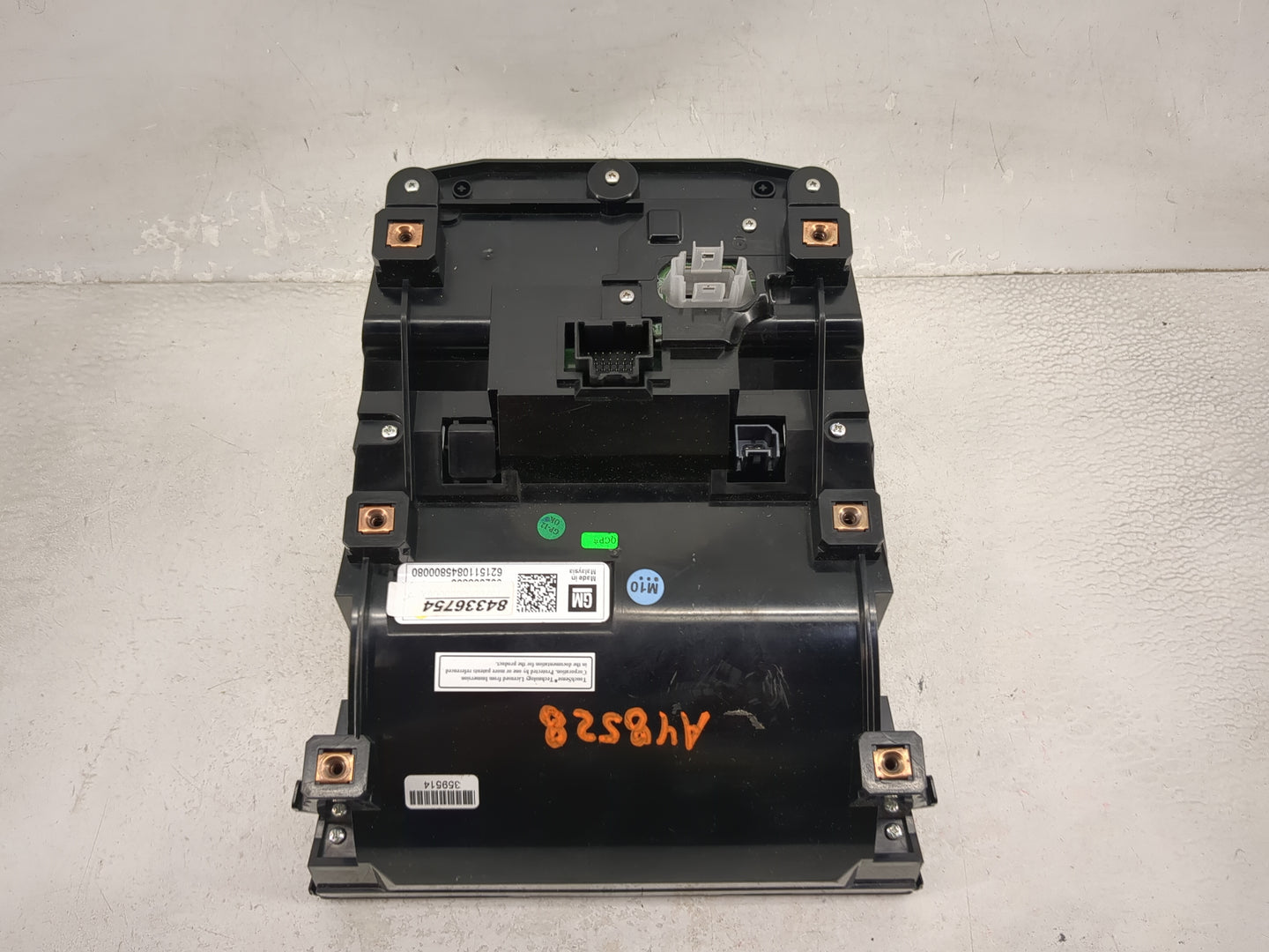 2013-2016 Cadillac Srx Radio Control Panel - Oemusedautoparts1.com