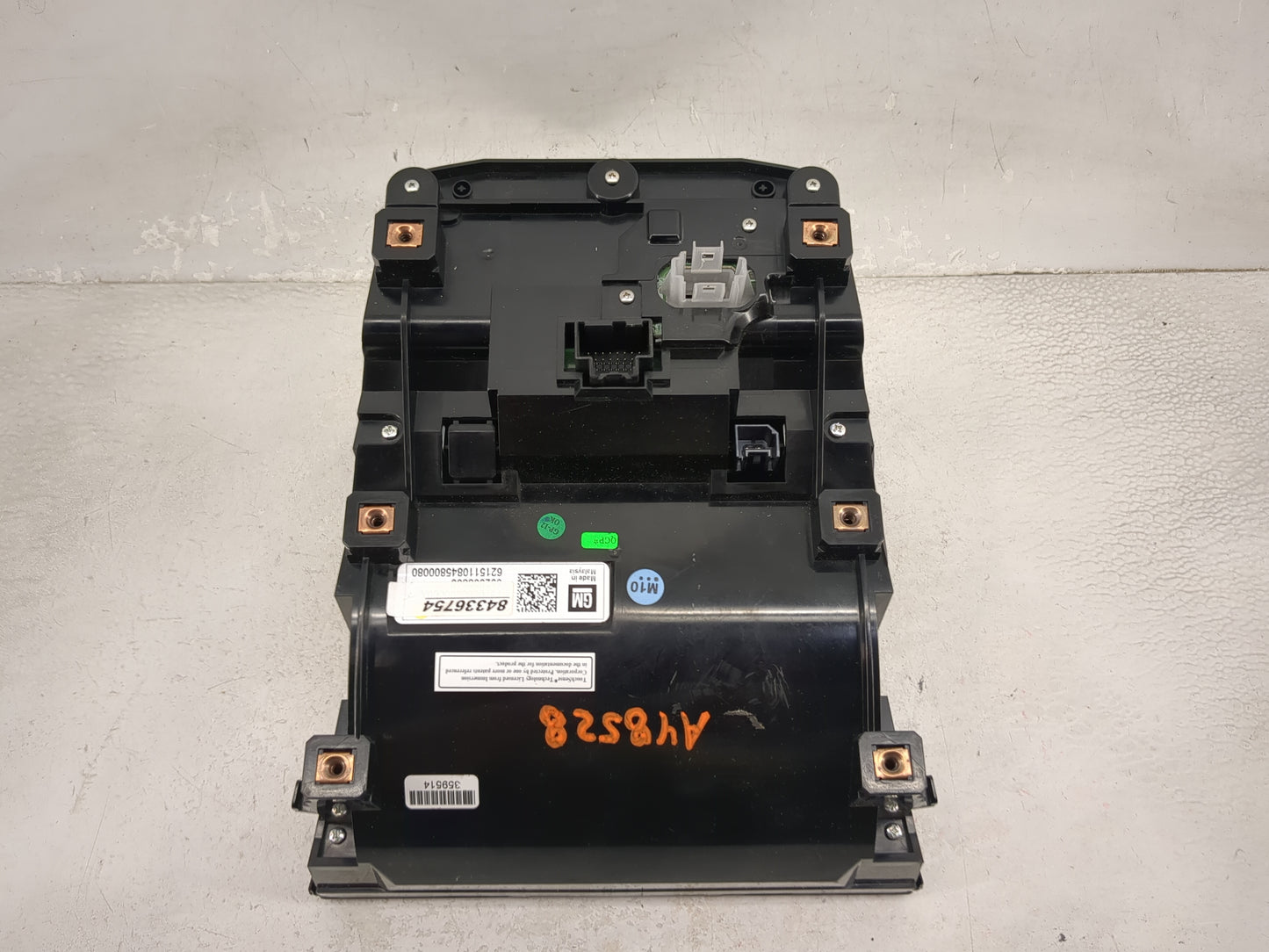 2013-2016 Cadillac Srx Radio Control Panel - Oemusedautoparts1.com