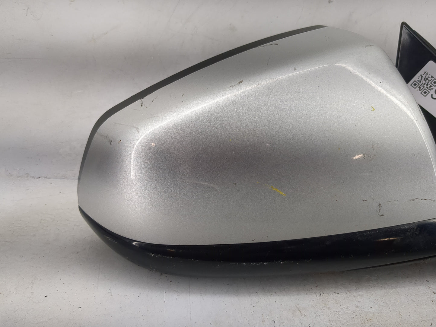 2013-2015 Cadillac Srx Passenger Side View Mirror - Right Door Mirror OEM Used - Oemusedautoparts1.com
