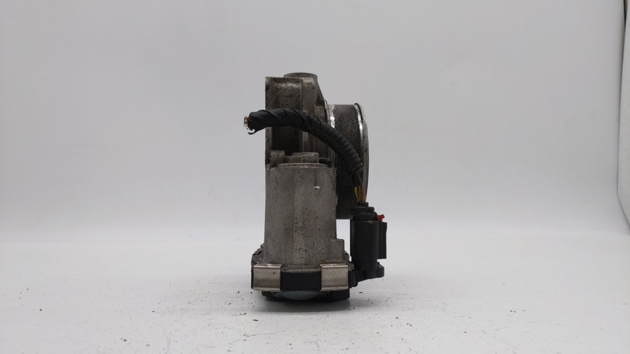 2012-2016 Cadillac Srx Throttle Body P/N:12670981AA 12632172BA Fits Fits 2012 2013 2014 2015 2016 2017 2018 2019 OEM Used Au