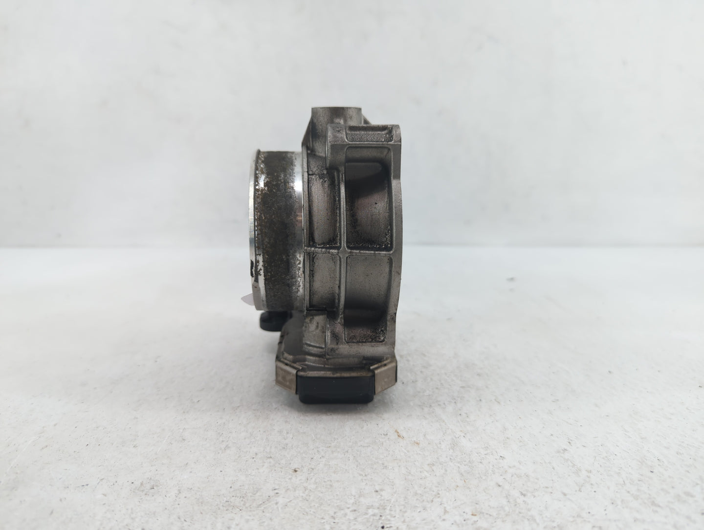 2012-2016 Cadillac Srx Throttle Body P/N:12670981AA 12632172BA Fits Fits 2012 2013 2014 2015 2016 2017 2018 2019 OEM Used Au