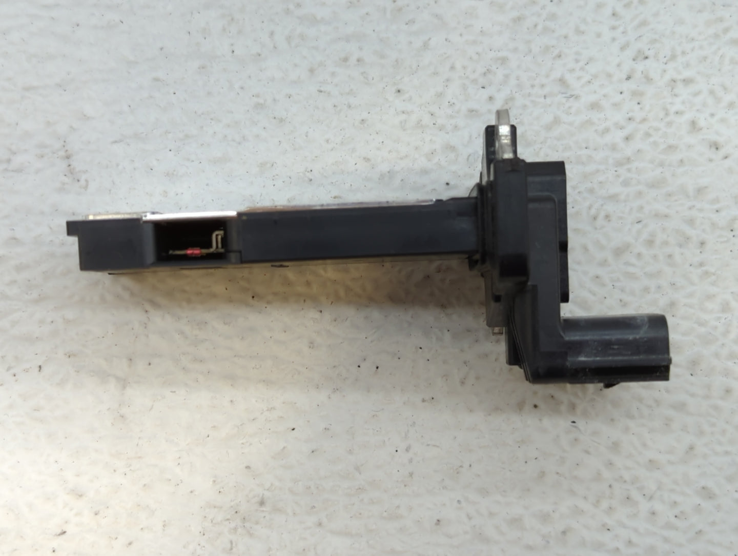 2012-2016 Cadillac Srx Mass Air Flow Meter Maf - Oemusedautoparts1.com