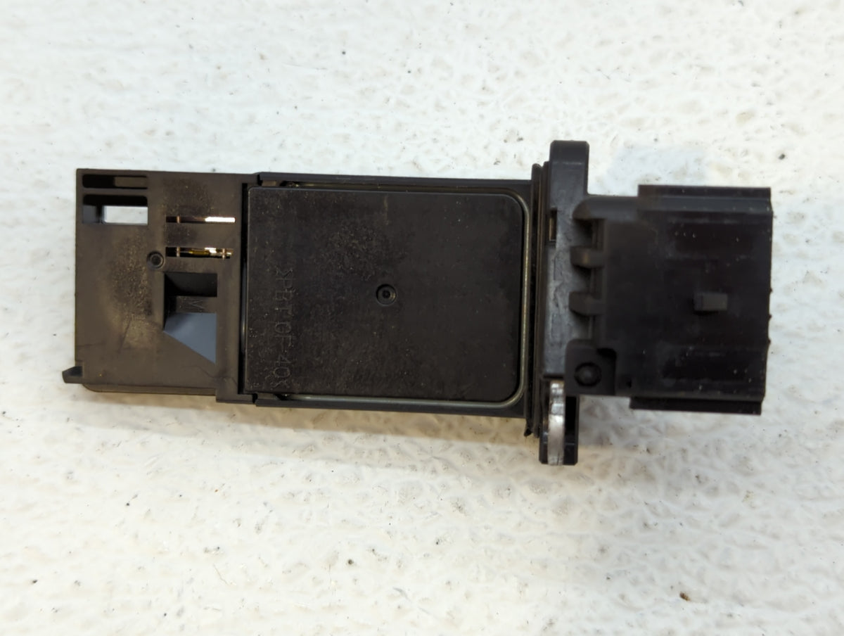 2012-2016 Cadillac Srx Mass Air Flow Meter Maf Sensor 555756 - Oemusedautoparts1.com