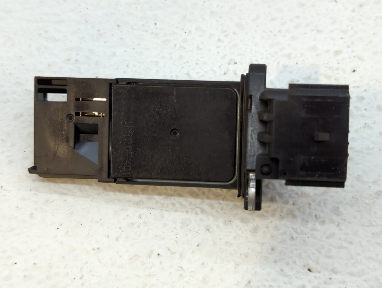 2012-2016 Cadillac Srx Mass Air Flow Meter Maf - Oemusedautoparts1.com