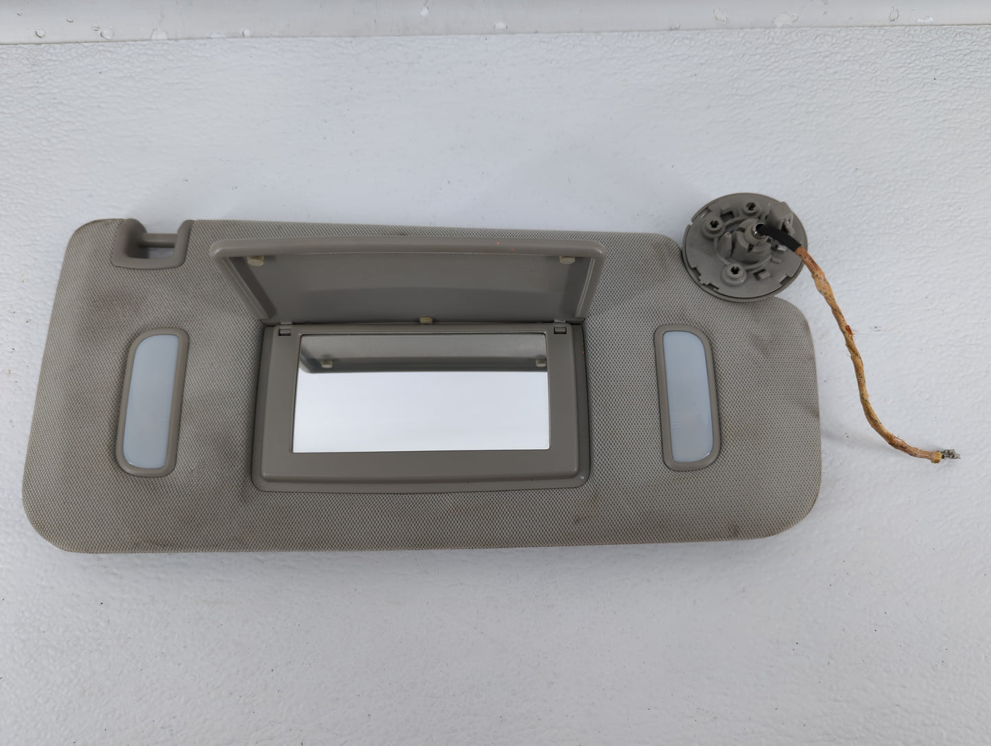 2010-2014 Cadillac Srx Sun Visor Shade Replacement Passenger Right Mirror Fits Fits 2010 2011 2012 2013 2014 OEM Used Auto P
