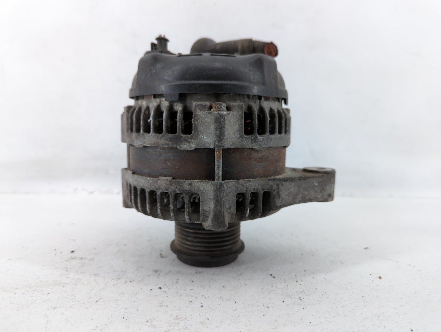 2013-2016 Cadillac Srx Alternator Replacement Generator Charging Assembly Engine OEM P/N:104211-8161 22982006 Fits OEM Used 