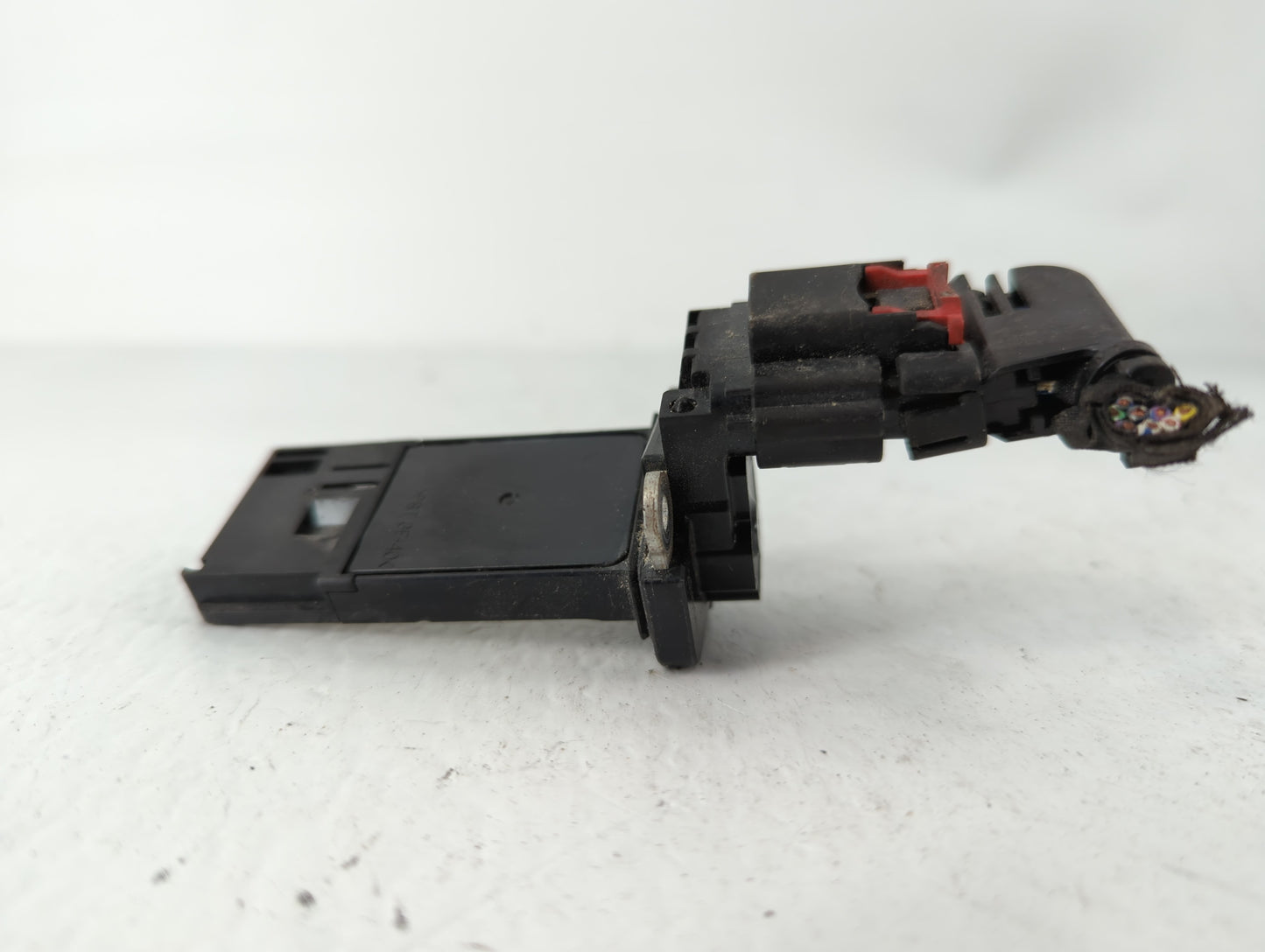 2012-2016 Cadillac Srx Mass Air Flow Meter Maf - Oemusedautoparts1.com