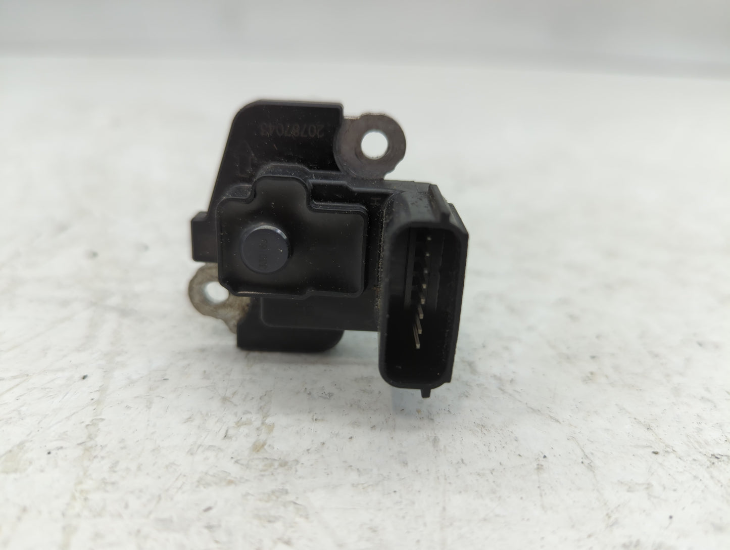2012-2016 Cadillac Srx Mass Air Flow Meter Maf - Oemusedautoparts1.com